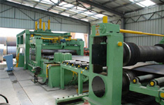 Máquina rajadora a tiras transversales